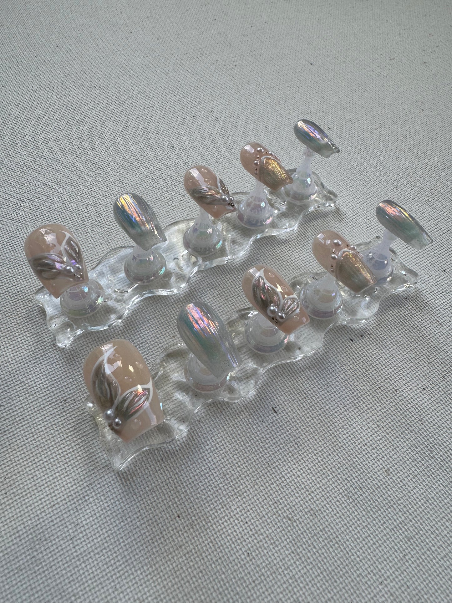 Aqua Muse – 3D Aurora Nails with Iridescent Pearls