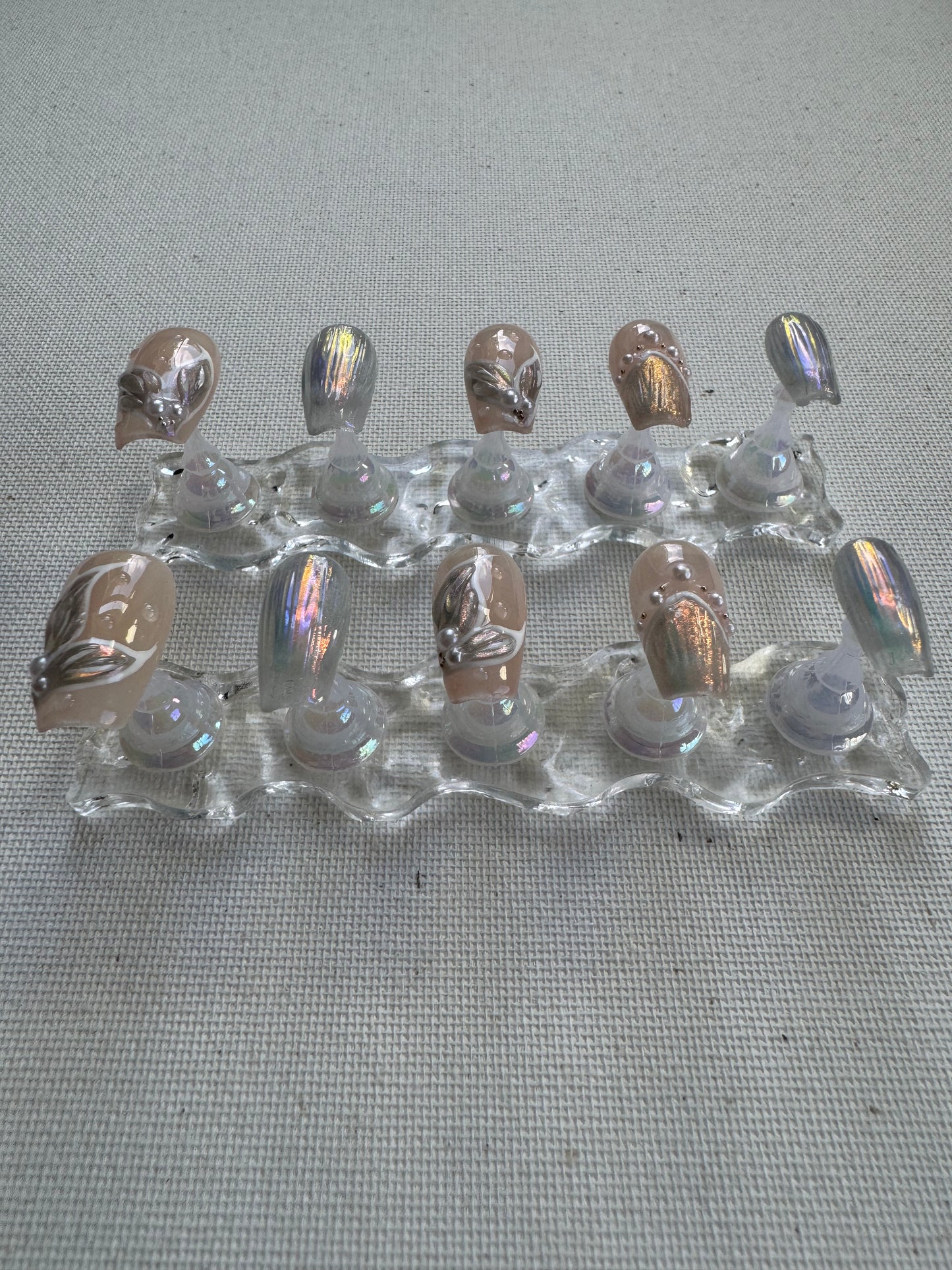 Aqua Muse – 3D Aurora Nails with Iridescent Pearls