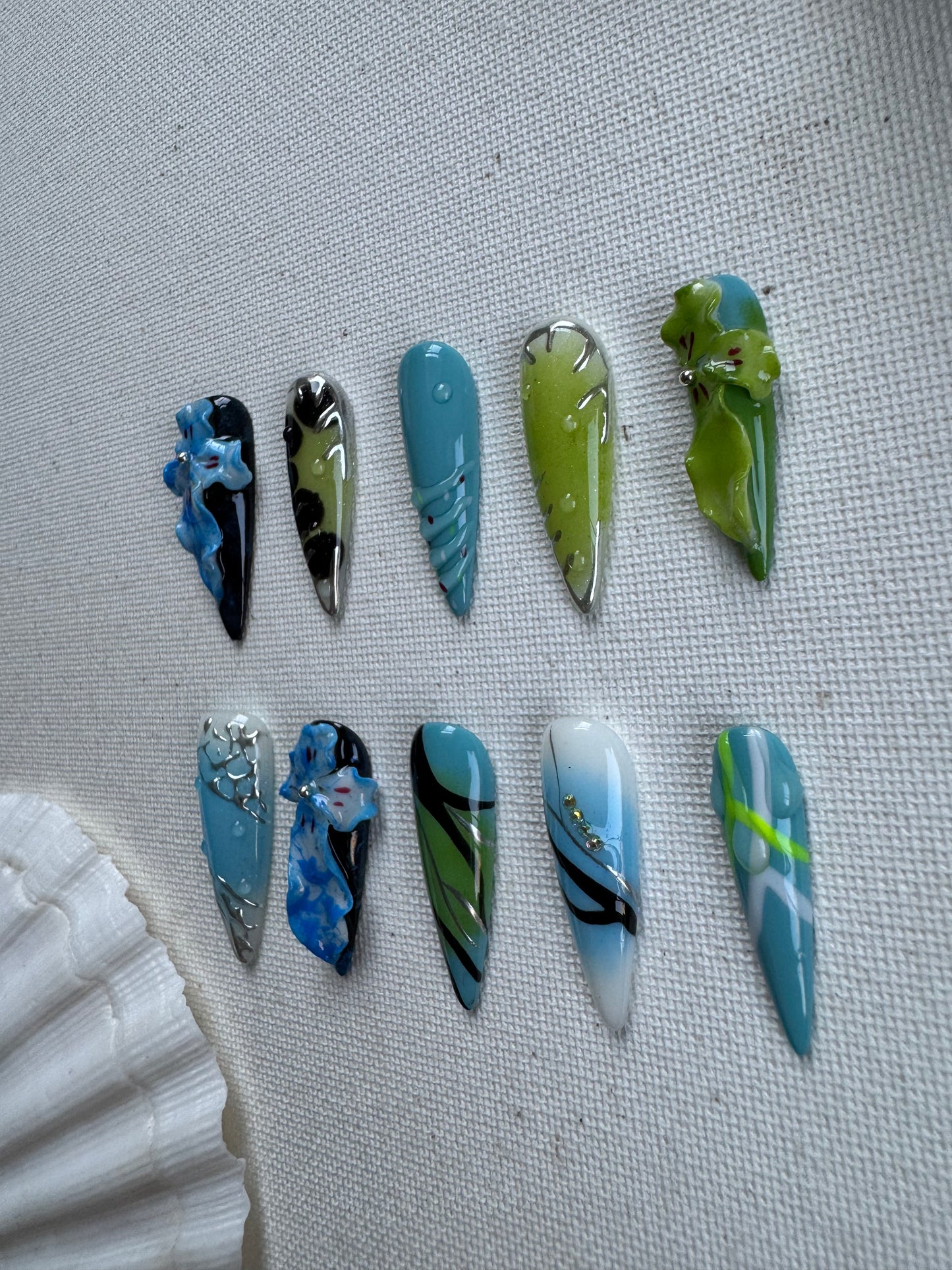Azure Paradise – Handcrafted 3D Floral Press-Ons in Lagoon Hues
