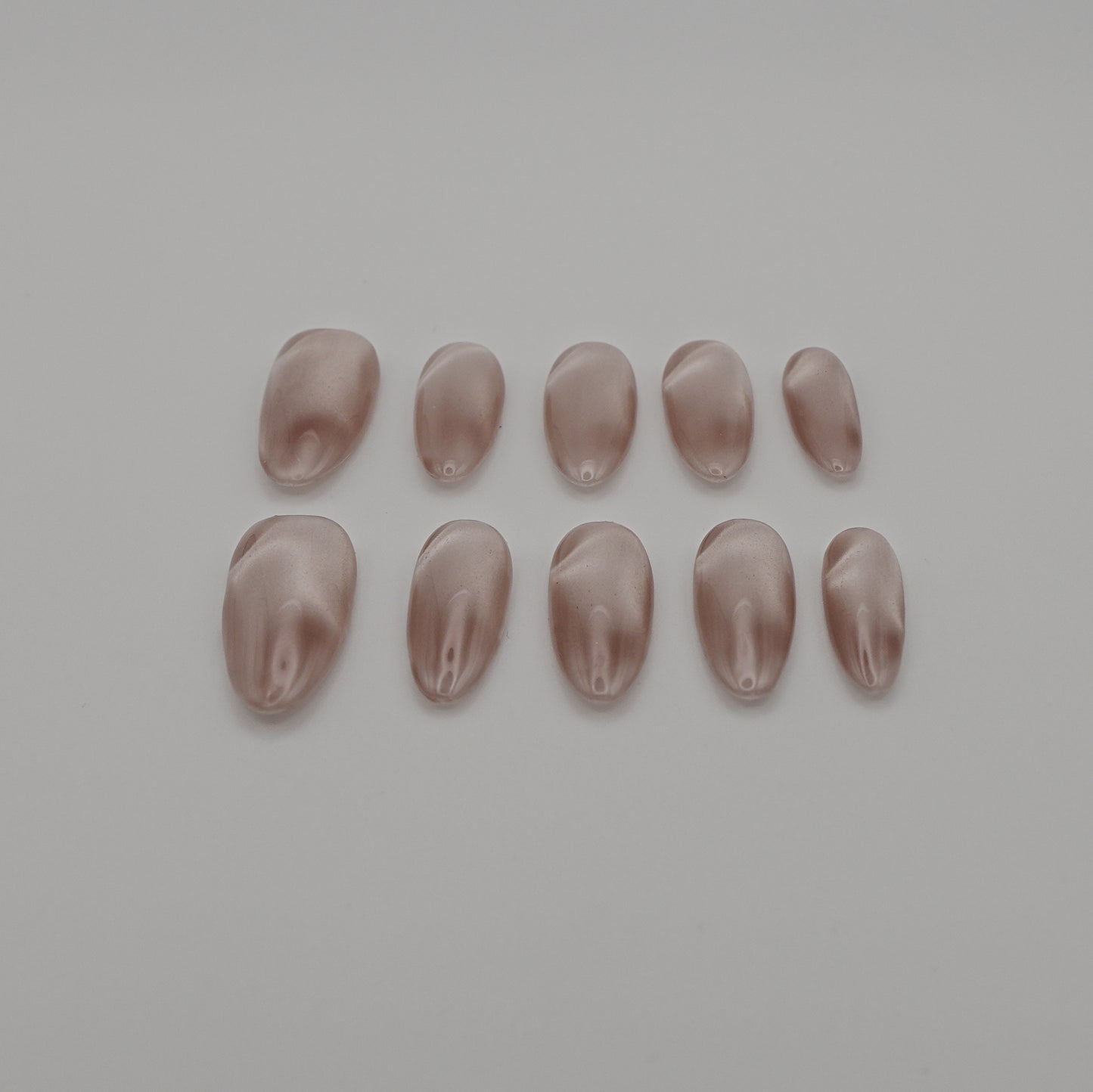 Mocha Satin Cat Eye Press-On Nails – Glossy Brown Magnetic Effect
