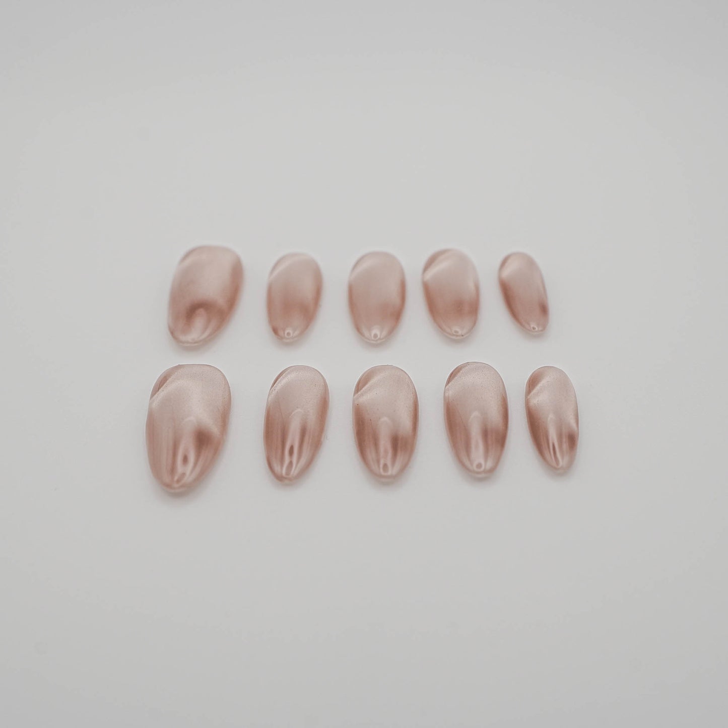 Mocha Satin Cat Eye Press-On Nails – Glossy Brown Magnetic Effect