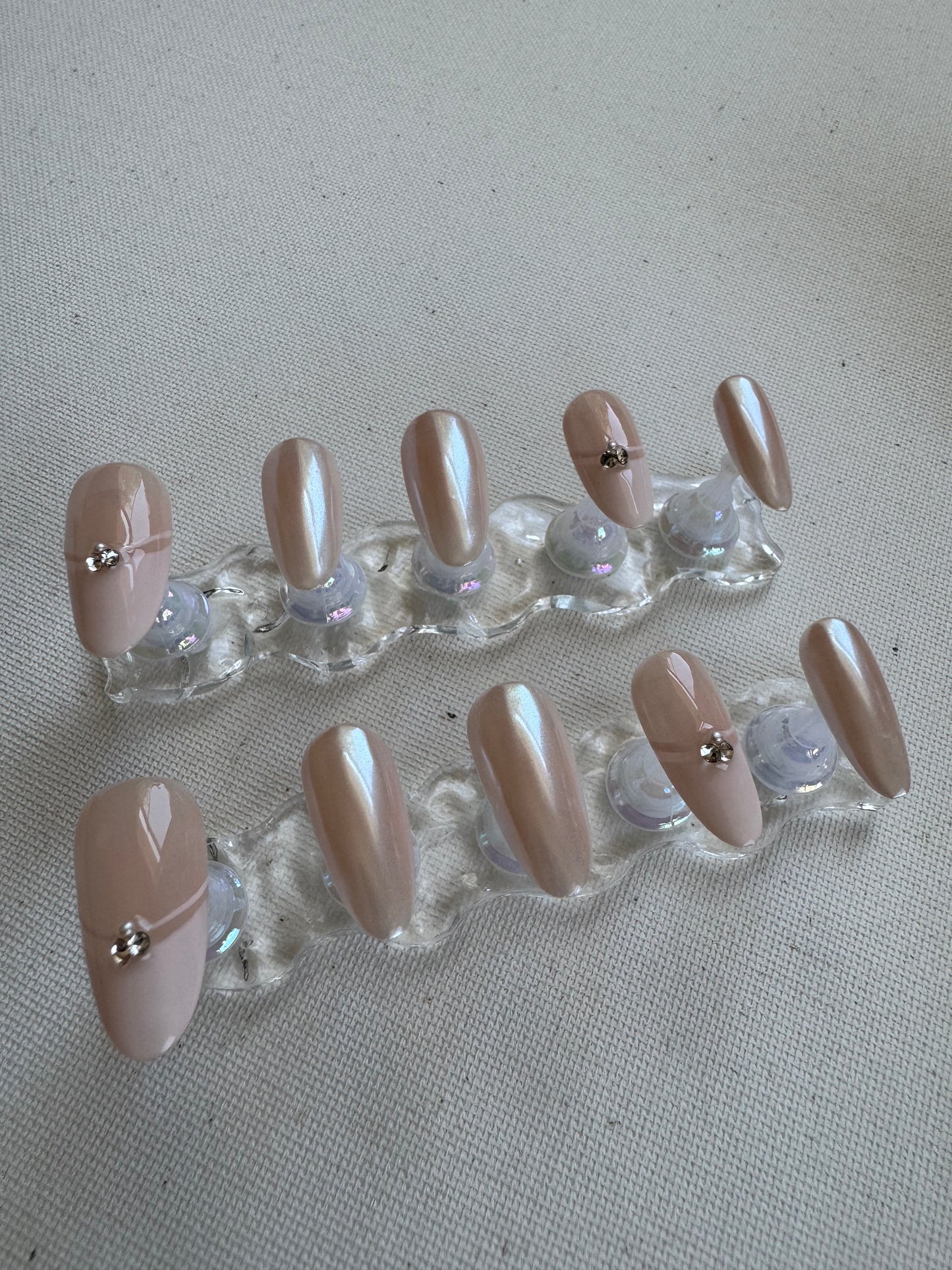 Elegance Touch – Nude French with Sparkling Gems